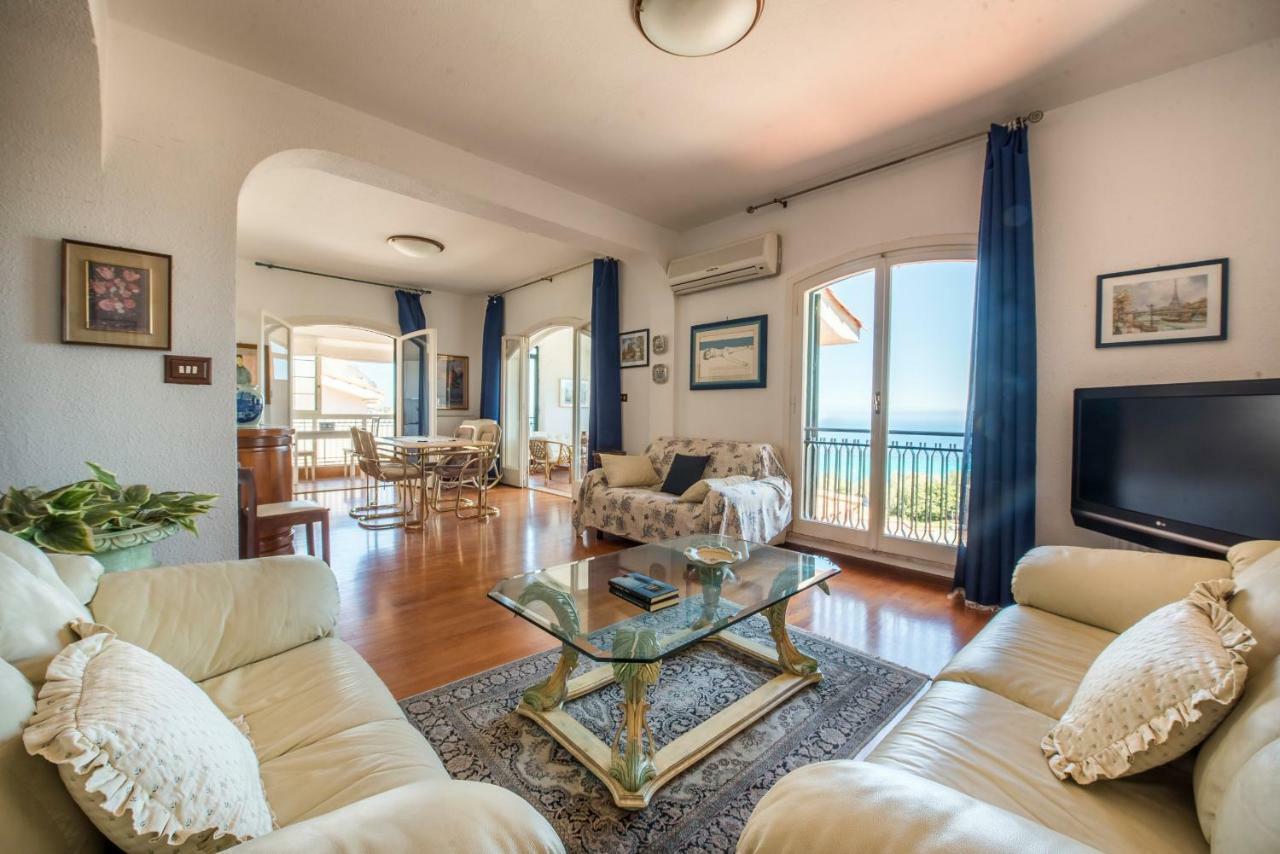 Casa Con Terrazza Sul Mare All'Addaura Palermo Buitenkant foto